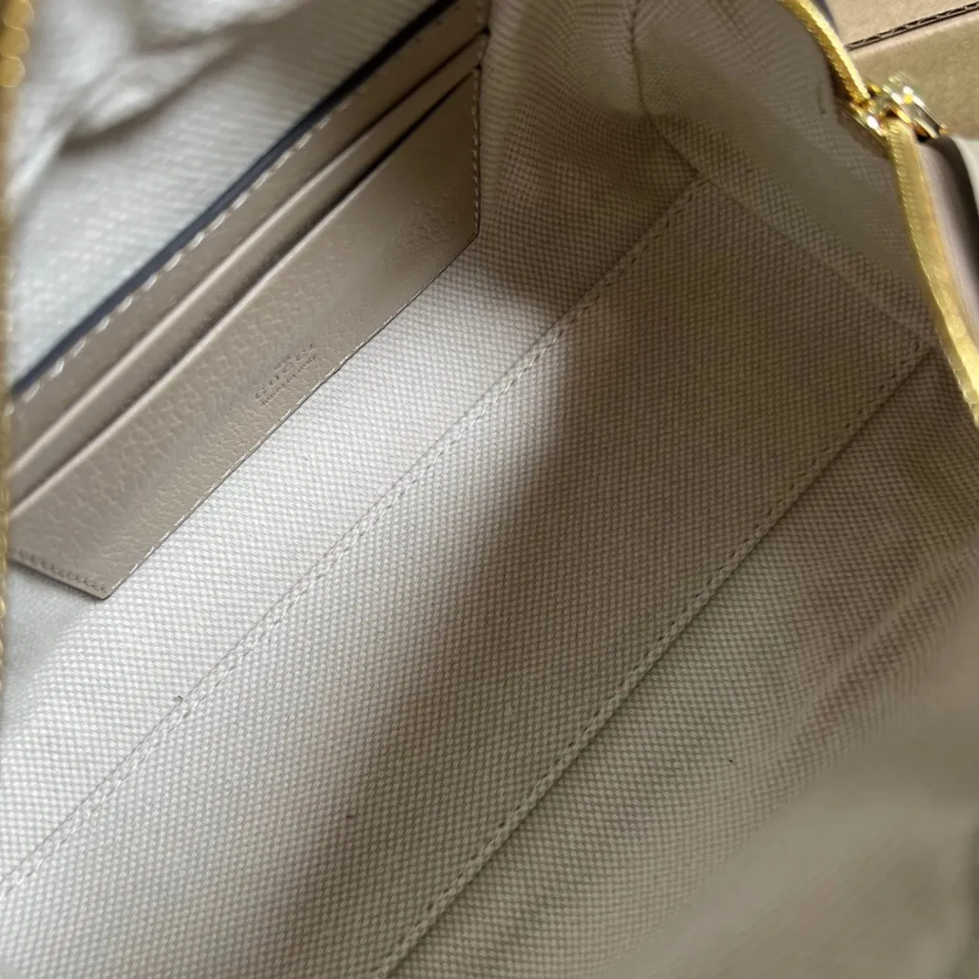 All Categories Official Website "Brand Women's Bags" Women's Bags 💙 GUCCI 2025 New GUCCI Crossbody Bag