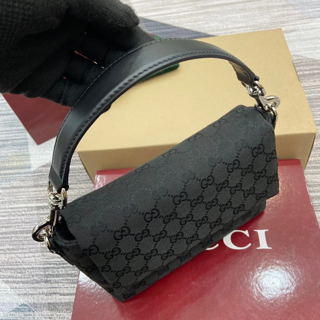 All Categories Official Website "Brand Women's Bags" Women's Bags 💙 GUCCI 2025 New GUCCI Crossbody Bag