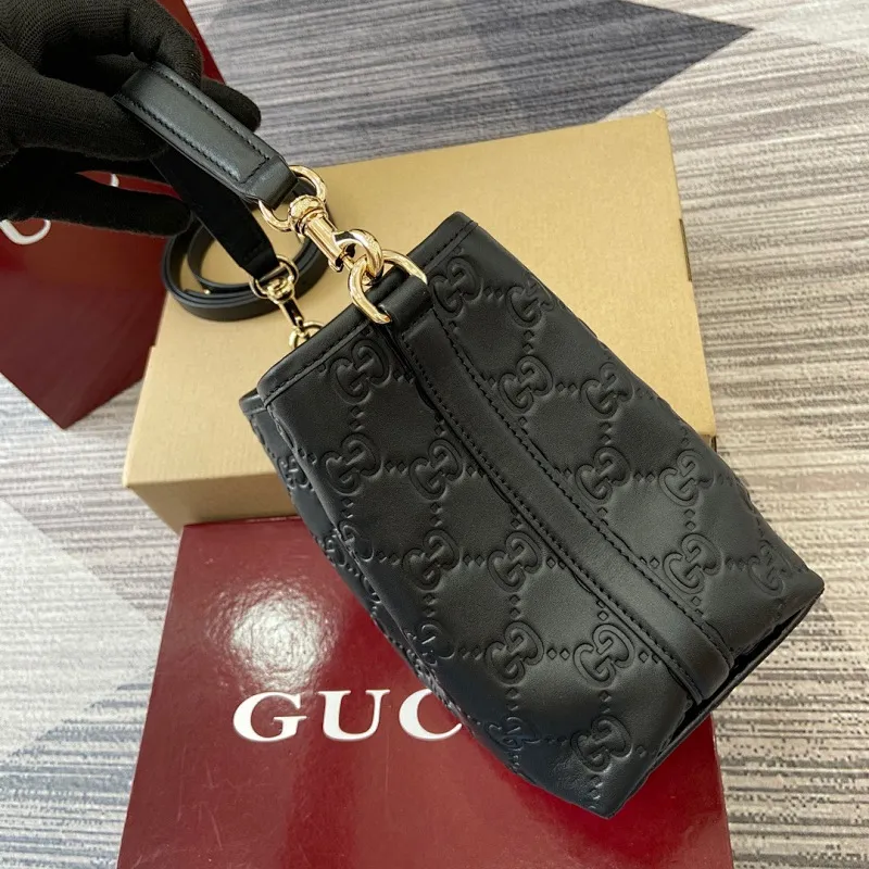 All Categories Official Website "Brand Women's Bags" Women's Bags 💙 GUCCI 2025 New GUCCI Crossbody Bag