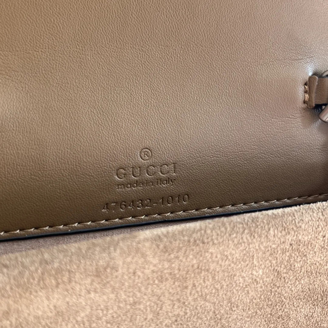All categories Official website "Brand Women's Bags" Women's Bags 💙 GUCCI replica GUCCI, fine imitation GUCCI bag, GUCCI shoulder bag, 2023 official latest version GUCCI crossbody bag, frosted with cowhide, bag factory, original material, size: 16.5-10-4.5CM