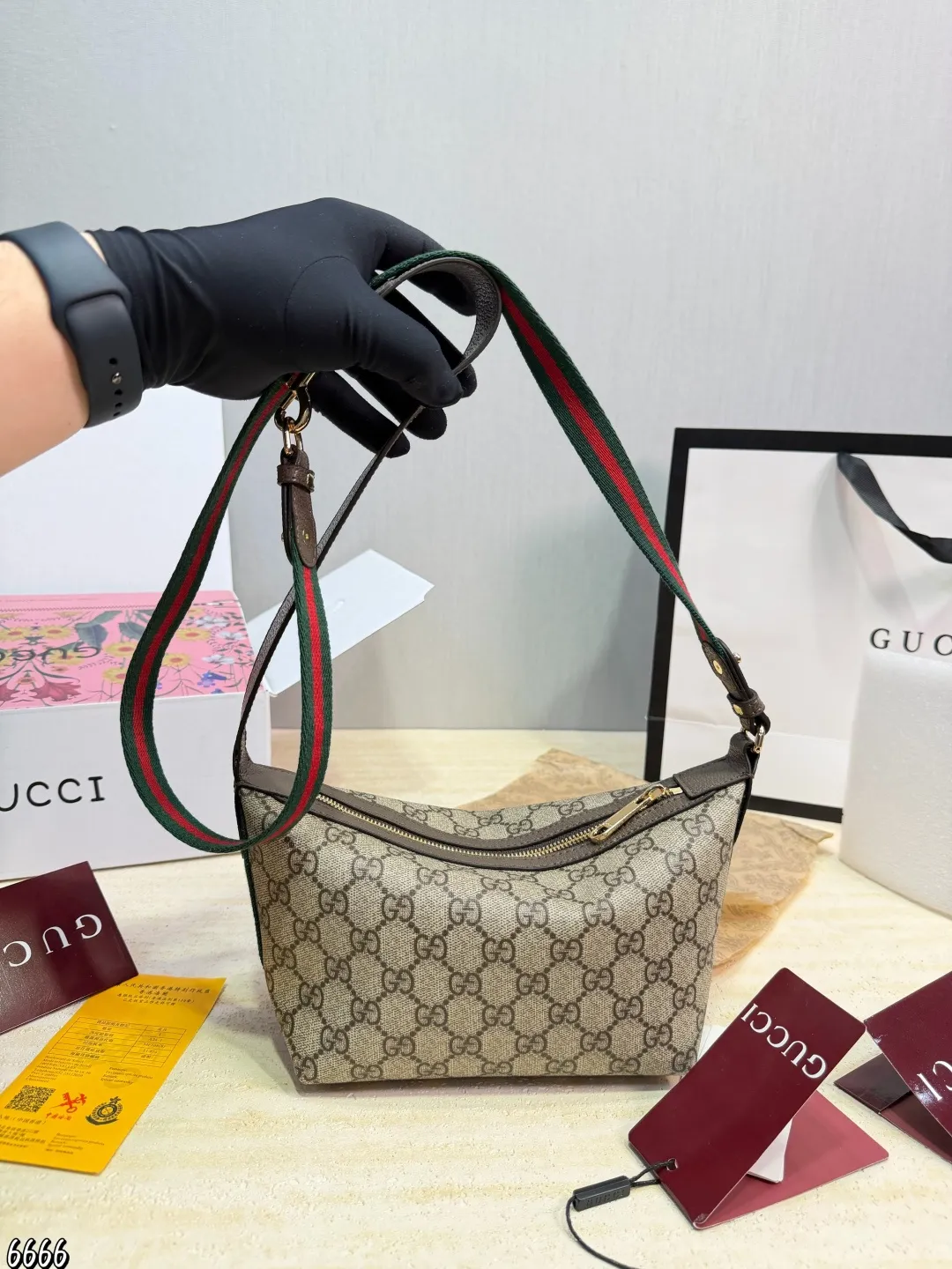 All Categories Official Website "Brand Women's Bags" Women's Bags 💙 GUCCI 2026 New GUCCI Crossbody Bag