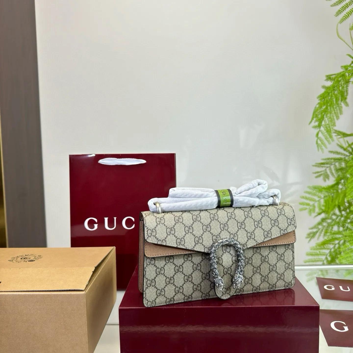 All Categories Official Website "Brand Women's Bags" Women's Bags 💙 GUCCI 2025 New GUCCI Crossbody Bag