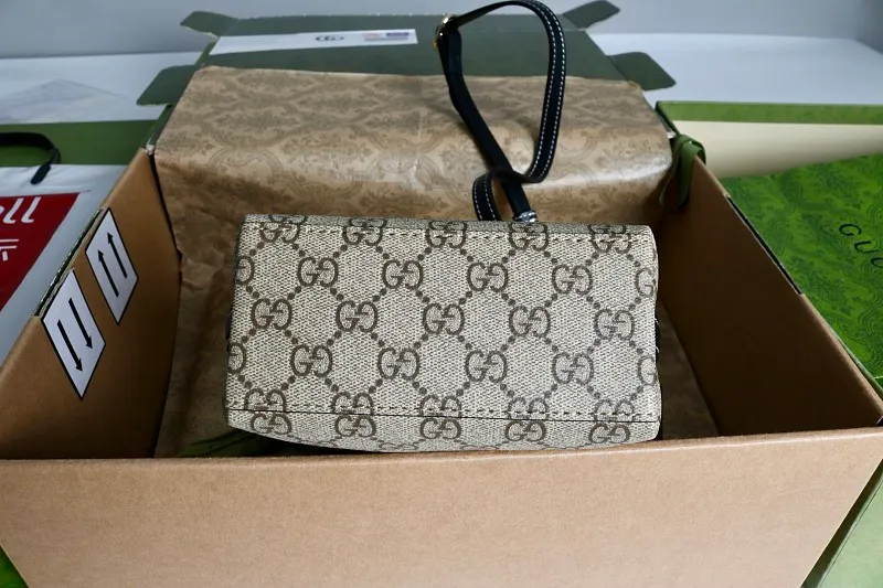 All categories Official website "Brand Women's Bags" Women's Bags 💙 GUCCI 2026 GUCCI new crossbody shoulder bag