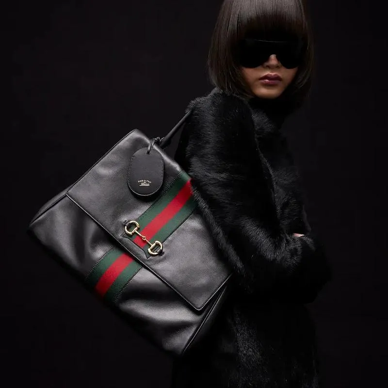 All categories Official website "Brand Women's Bags" Women's Bags 💙 GUCCI 2026 new GUCCI hand-held crossbody bag