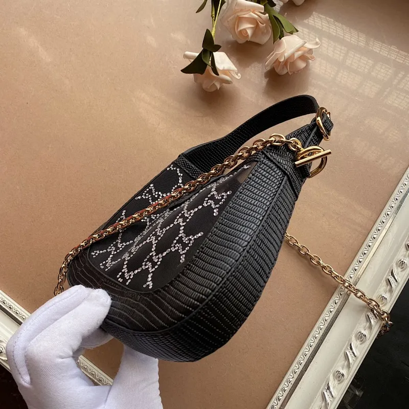 All Categories Official Website "Brand Women's Bags" Women's Bags 💙 GUCCI 2022 Official New Gucci Underarm Bag Wholesale 58002000 High Quality Specifications: 19-13-3CM