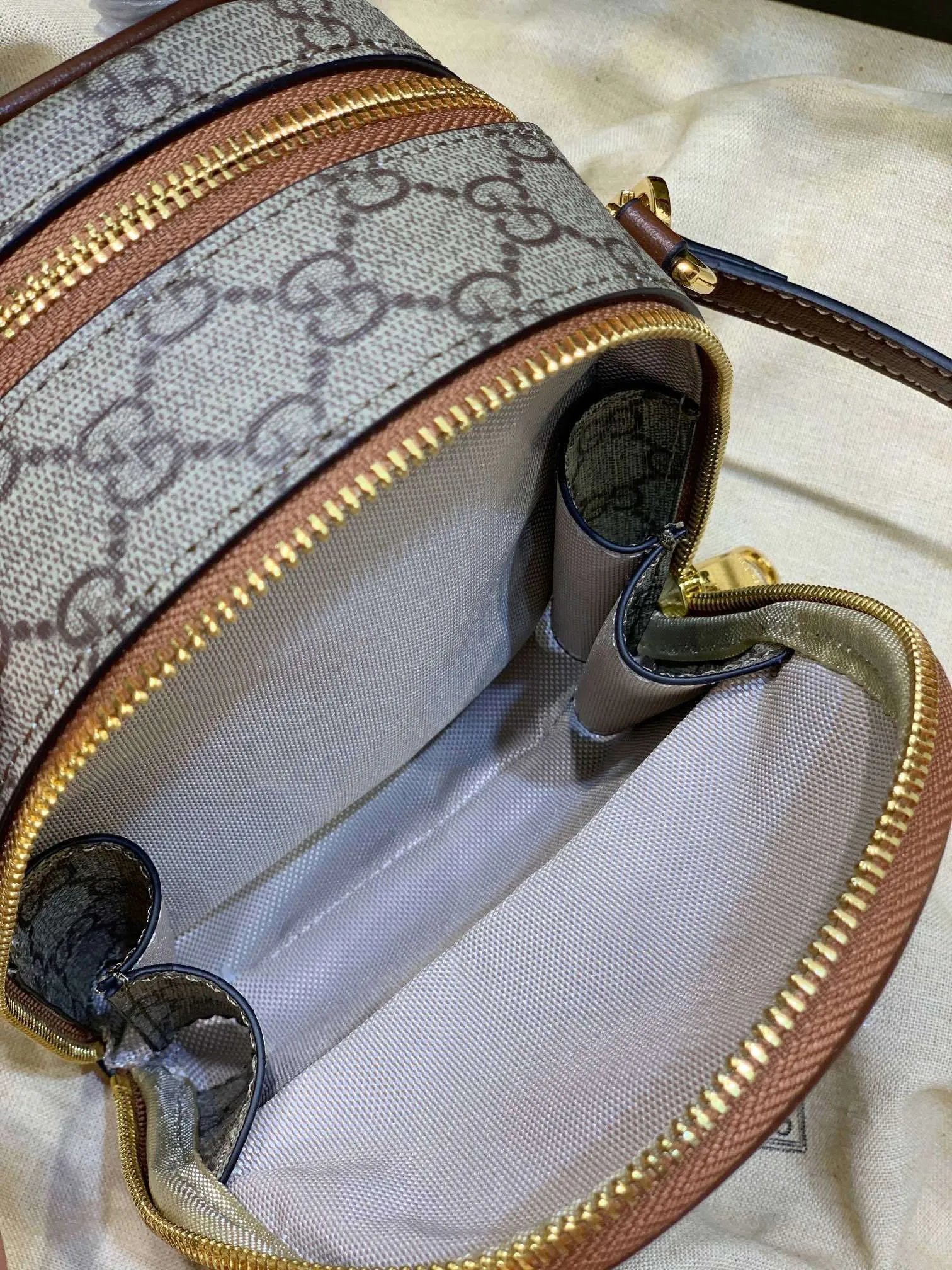 All categories Official website "Brand Women's Bags" Women's Bags 💙 GUCCI 2023 latest GUCCI crossbody bag