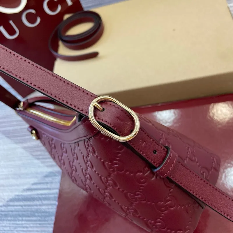 All Categories Official Website "Brand Women's Bags" Women's Bags 💙 GUCCI 2025 New GUCCI Crossbody Bag