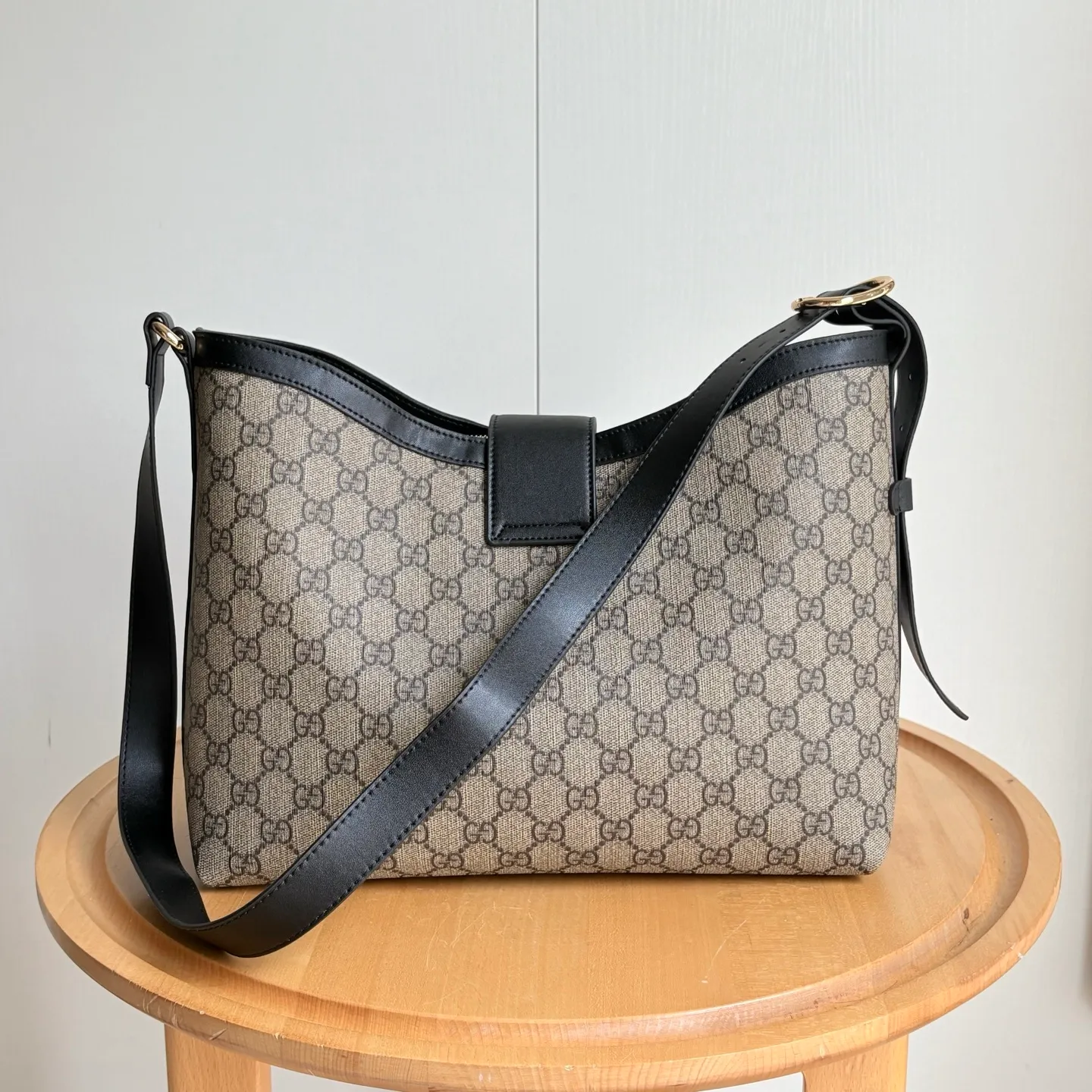 All Categories Official Website "Brand Women's Bags" Women's Bags 💙 GUCCI 2026 New GUCCI Crossbody Bag
