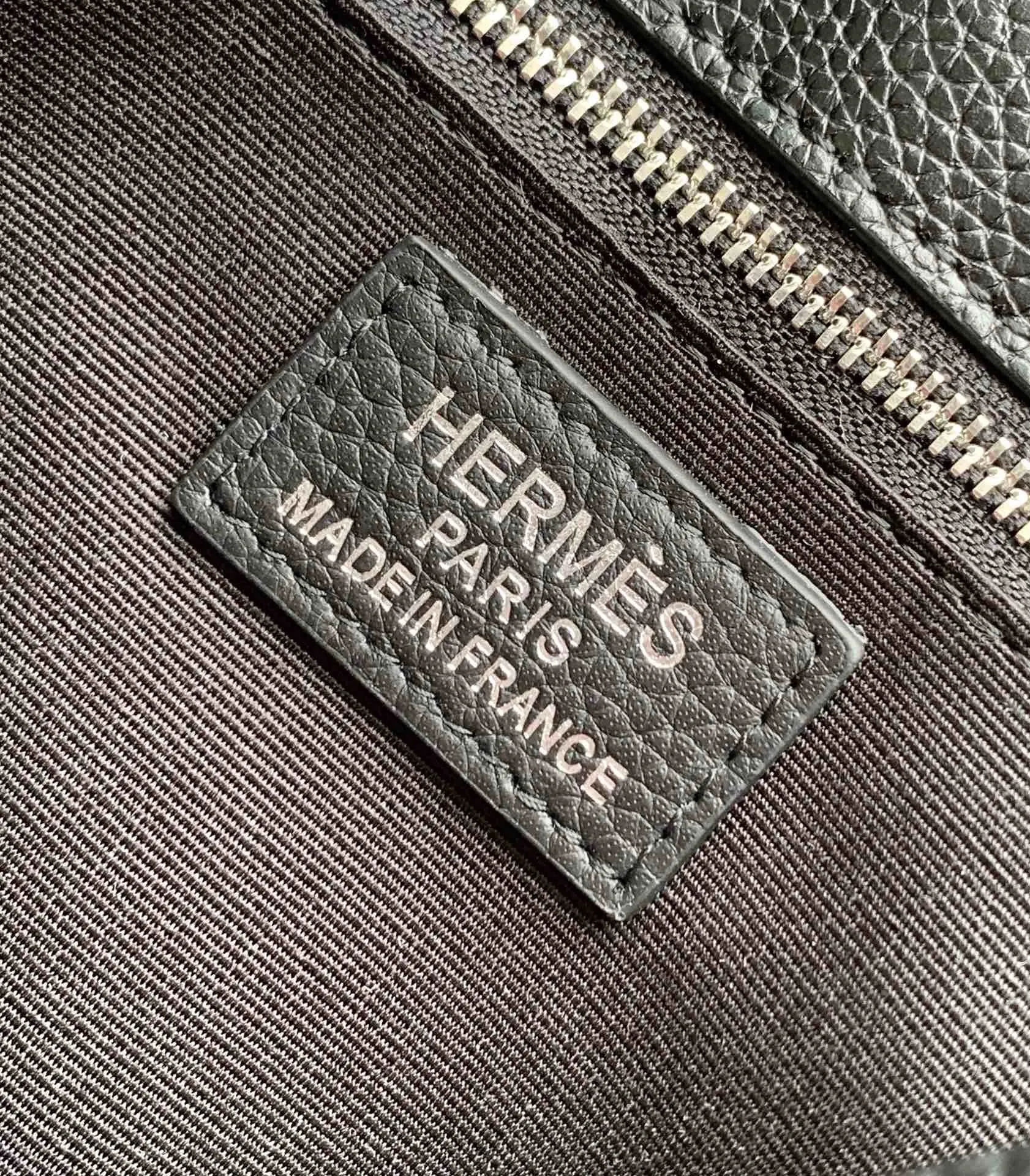 All Categories 💚 Top Version Men’s Bags 💚 Hermes 2024 New Hermes Crossbody Bag