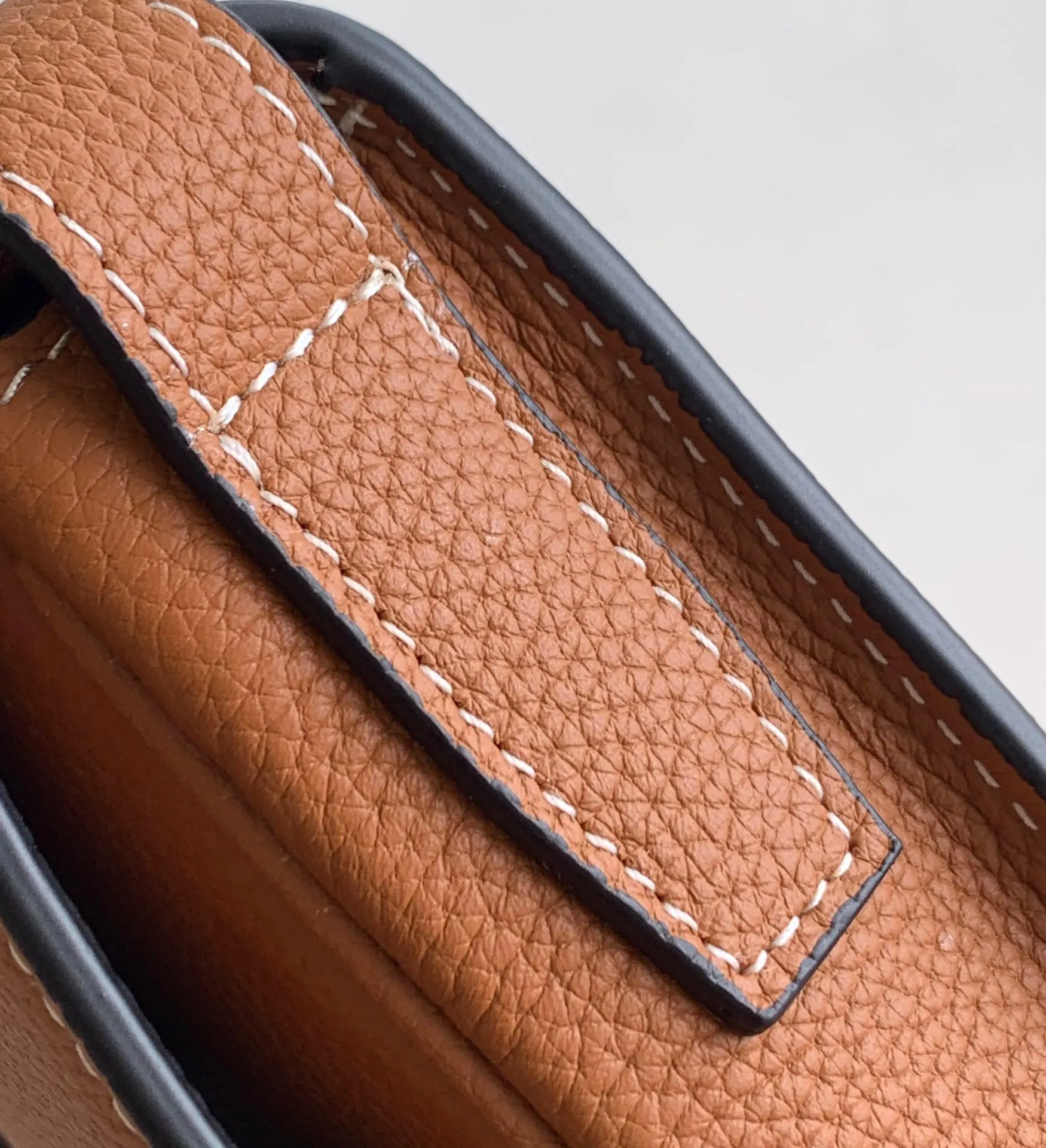 All Categories 💚 Top Version Men’s Bags 💚 Hermes 2024 New Hermes Crossbody Bag