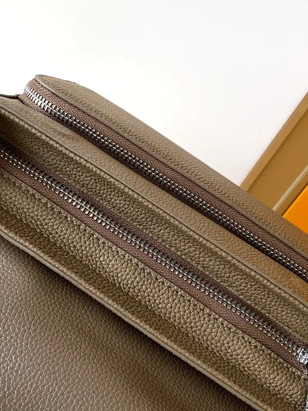 All Categories 💚 Top Version Men’s Bags 💚 Hermes 2024 New Hermes Crossbody Bag
