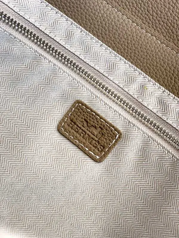 All Categories Hermès Men's Bags (Hermès) Hermès 6093-1B