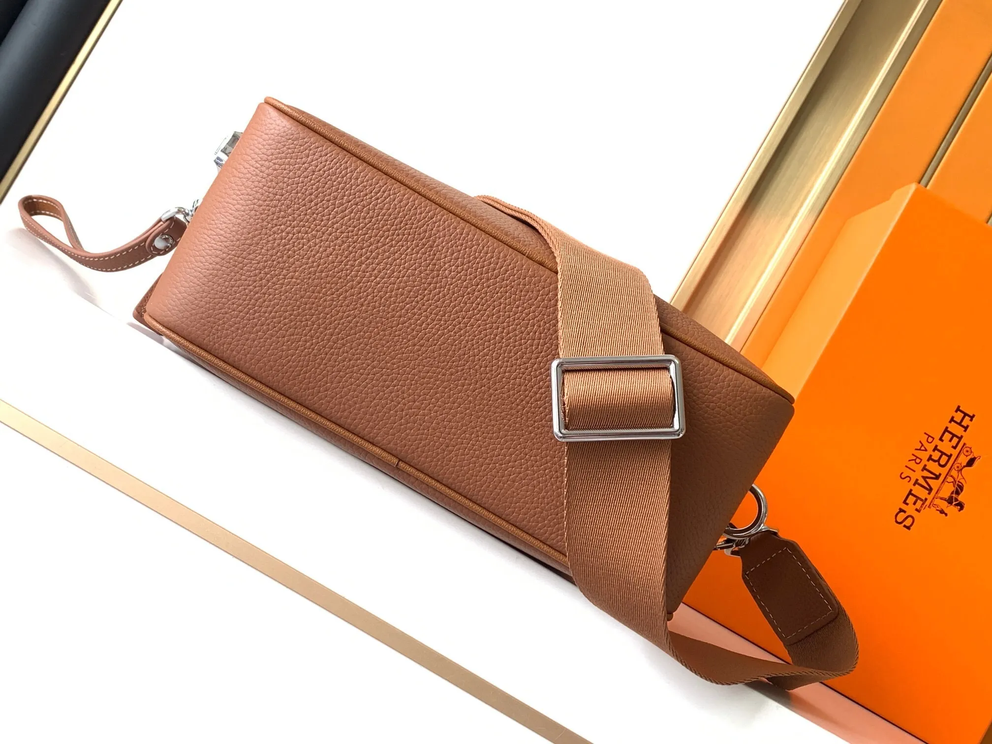 All Categories 💚 Top Version Men’s Bags 💚 Hermes 2024 New Hermes Crossbody Bag