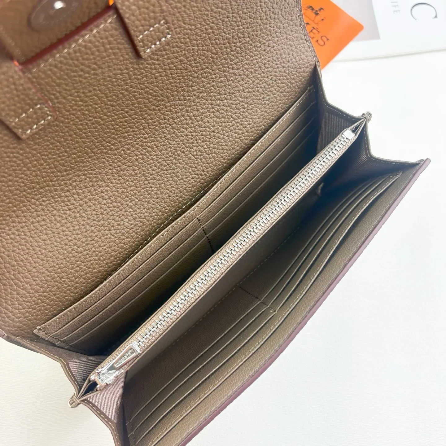 All categories Hermès wallet (Hermès) Hermès 0688
