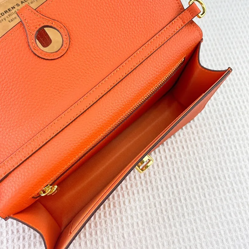 All categories Hermès wallet (Hermès) Hermès 388-2 gold