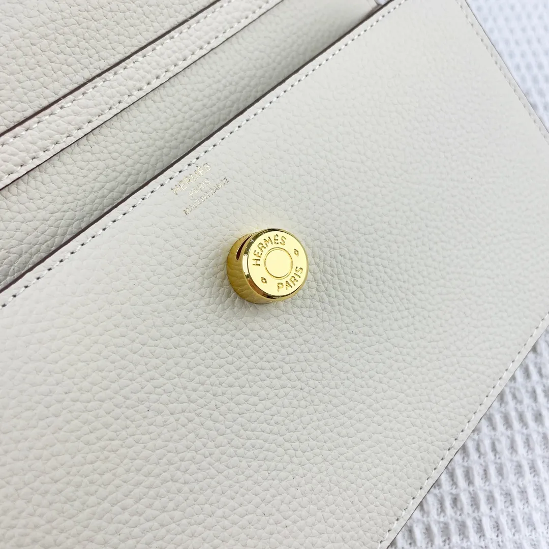 All categories Hermès wallet (Hermès) Hermès 388-2 gold