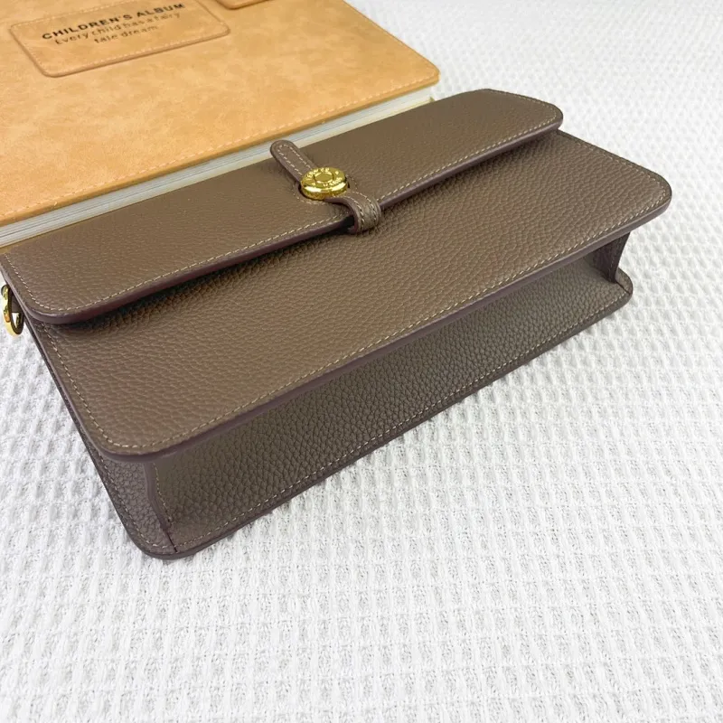 All categories Hermès wallet (Hermès) Hermès 388-2 gold