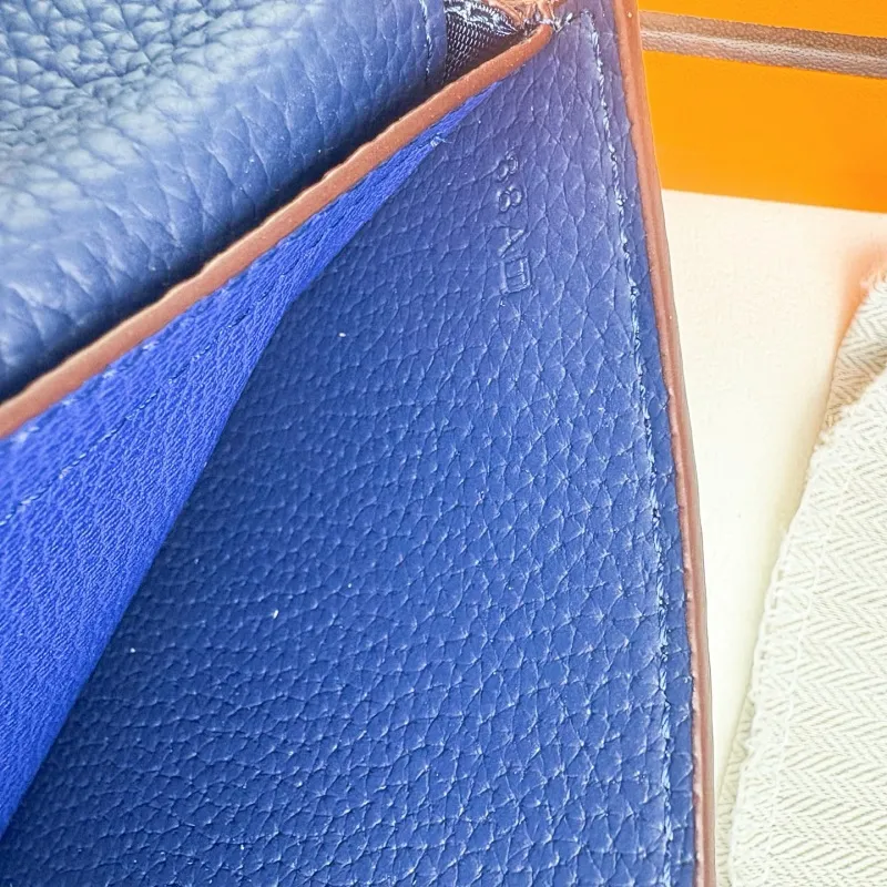 All categories Hermès wallet (Hermès) Hermès 527