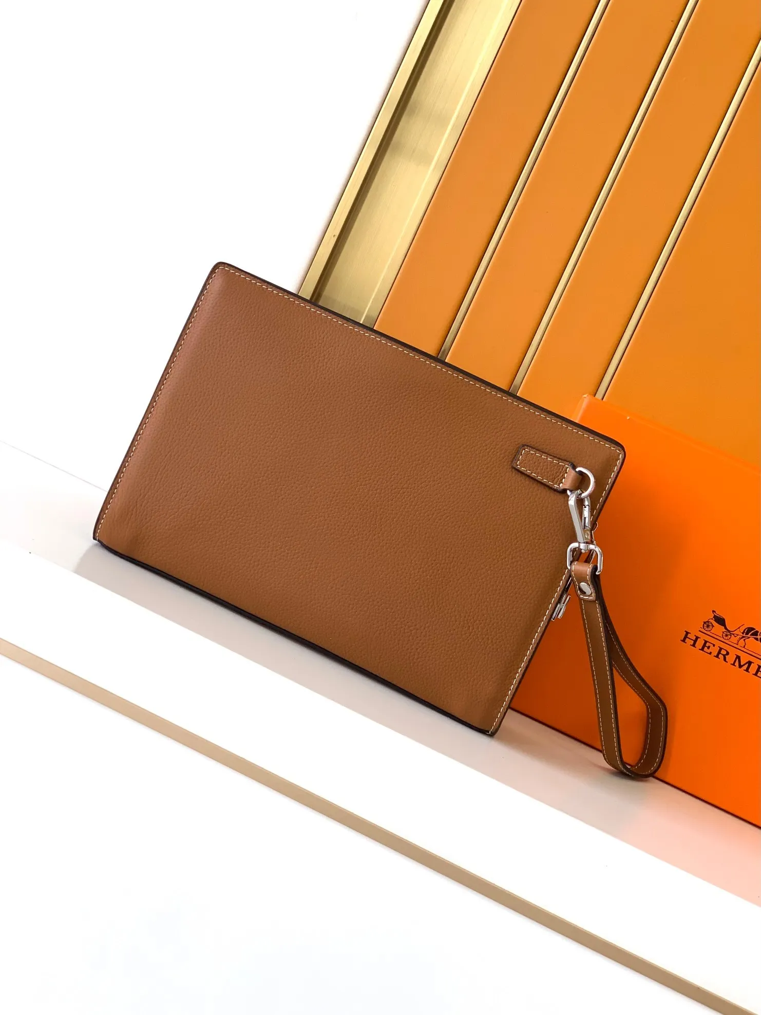 All categories Hermès wallet (Hermès) Hermès 6001-4