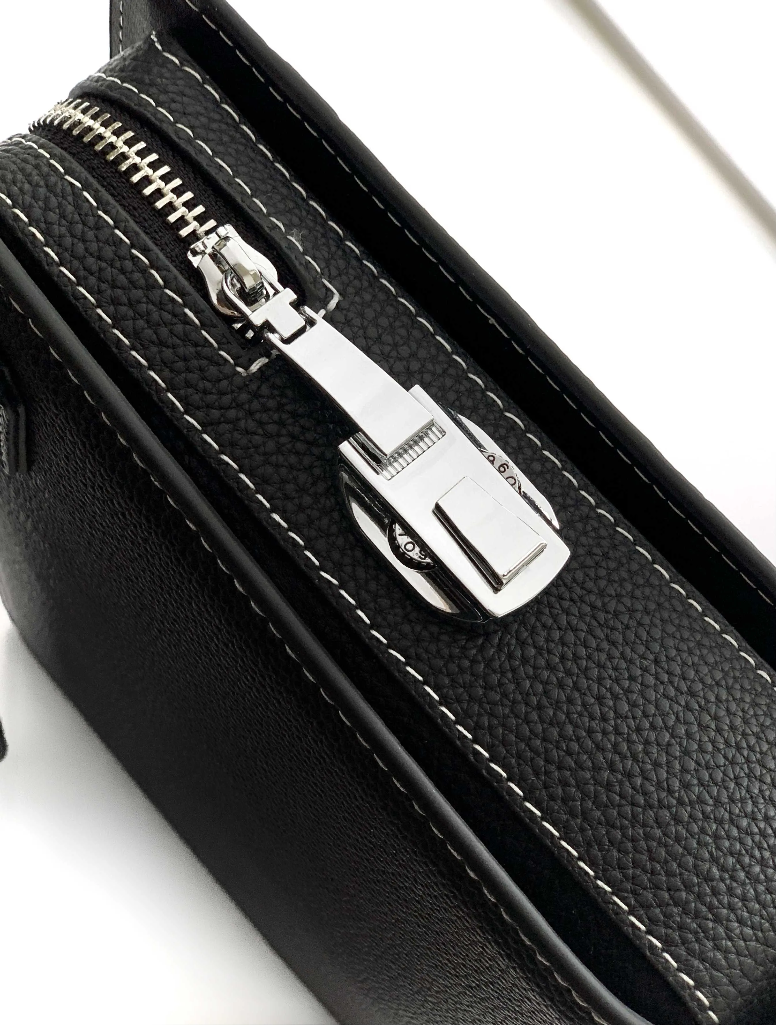All categories Hermès wallet (Hermès) Hermès 6001-4