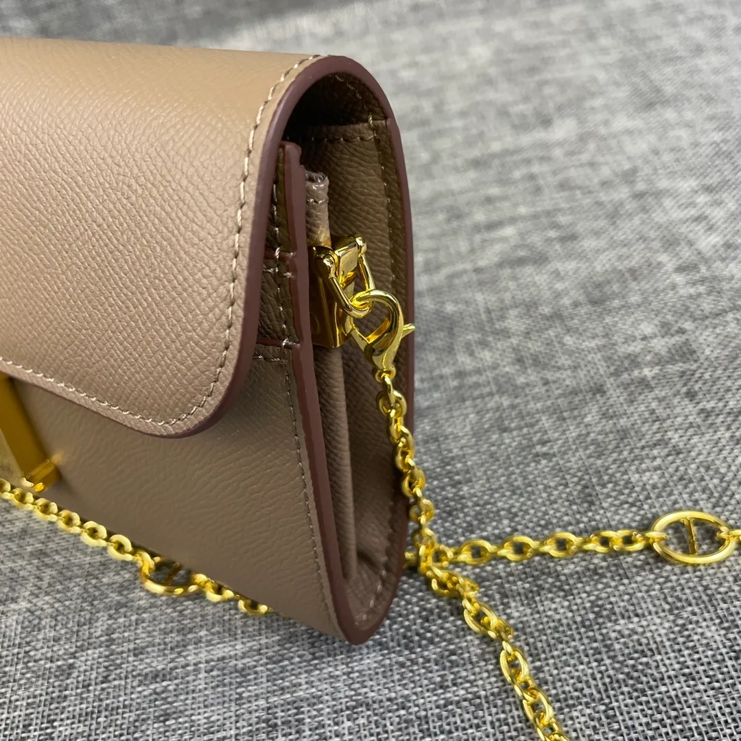 All Categories Hermès Wallet (Hermès) Hermès 539-1 Gold Buckle