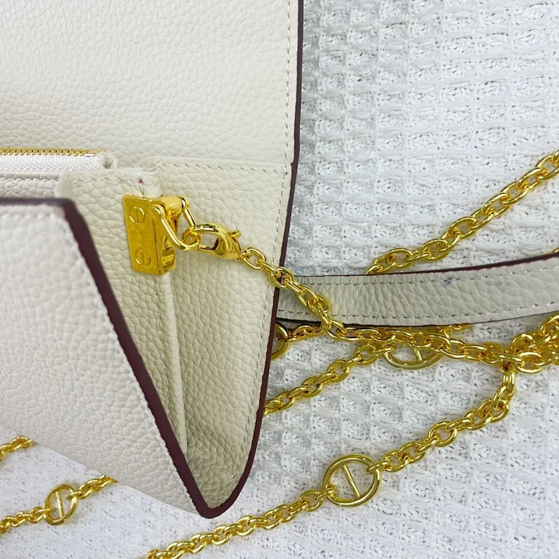 All Categories Hermès Wallet (Hermès) Hermès 361-1 Gold Buckle