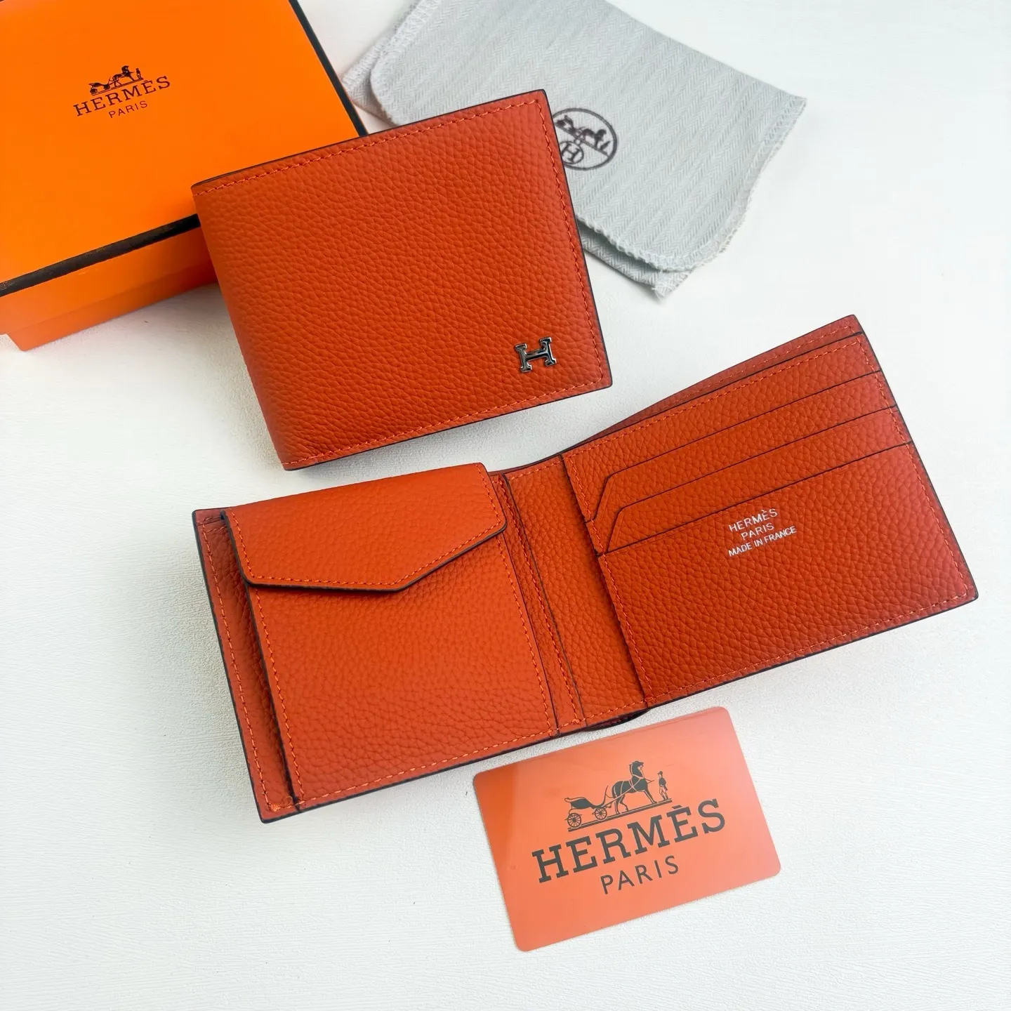 All categories Hermès wallet (Hermès) Hermès 528