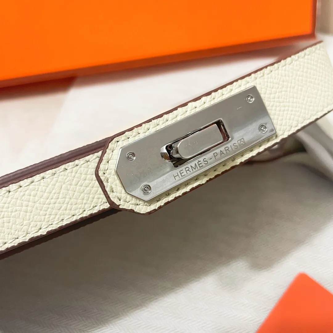 All categories Hermès wallet (Hermès) Hermès 93126