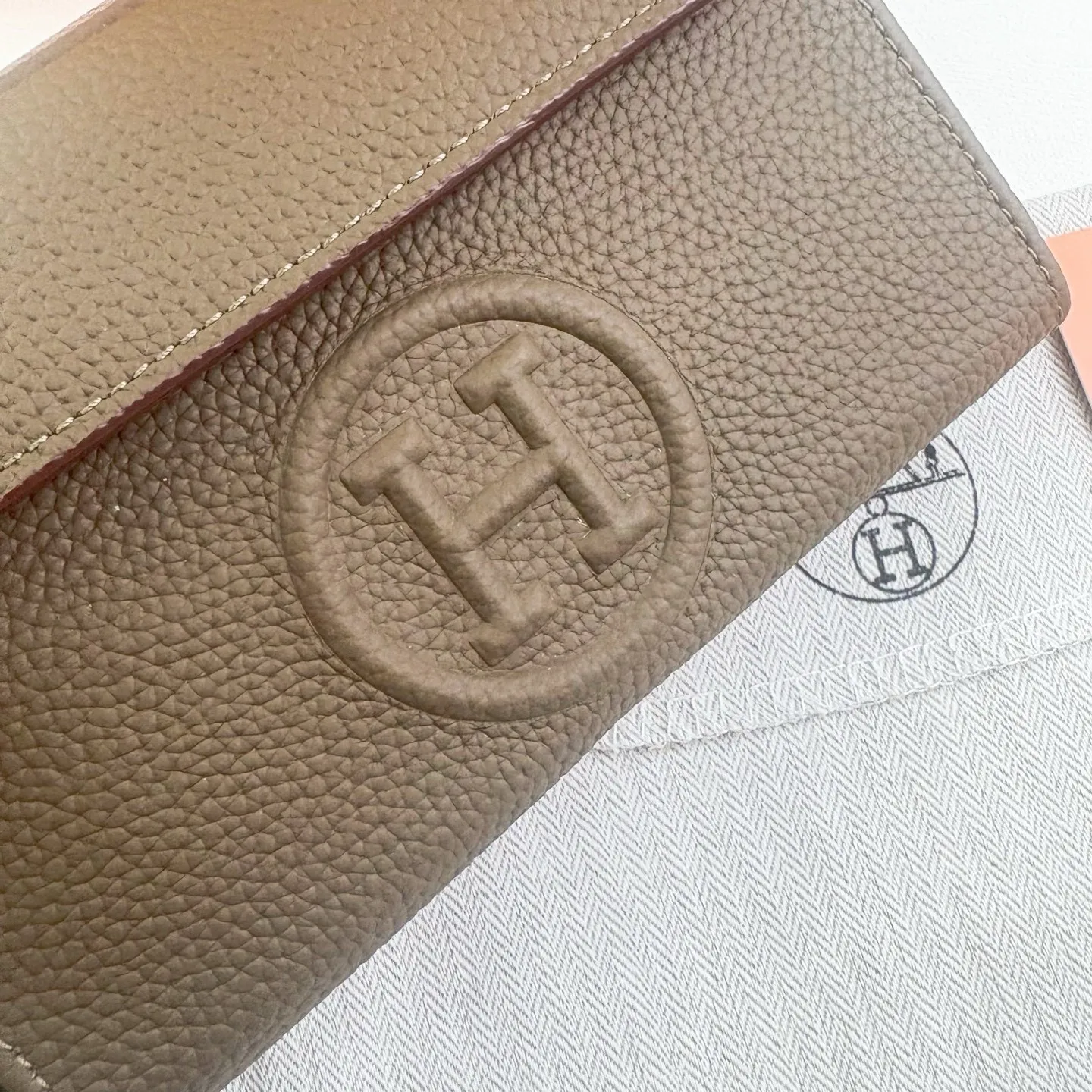 All categories Hermès wallet (Hermès) Hermès 502-2