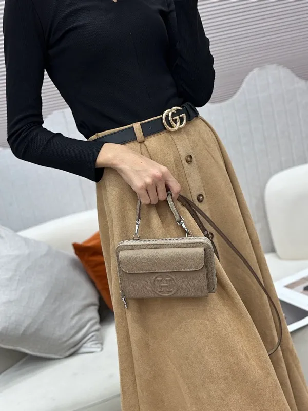 All categories Hermès wallet (Hermès) Hermès 502-2