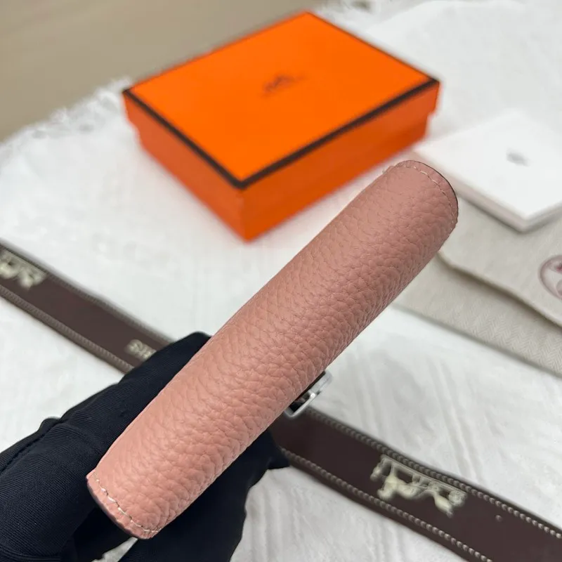 All categories Hermès wallet (Hermès) Hermès 5121 pebbled silver buckle