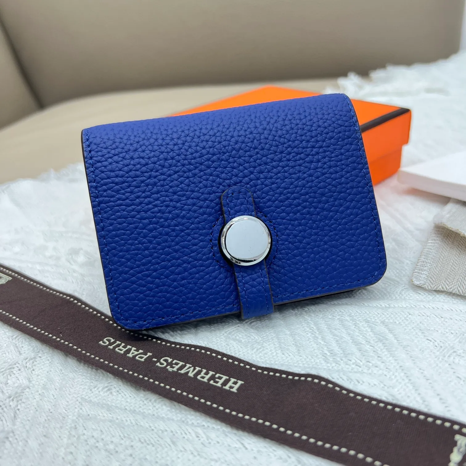 All categories Hermès wallet (Hermès) Hermès 5121 pebbled silver buckle