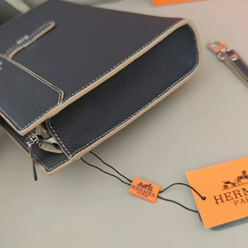 All categories Hermès wallet (Hermès) Hermès H5010-4