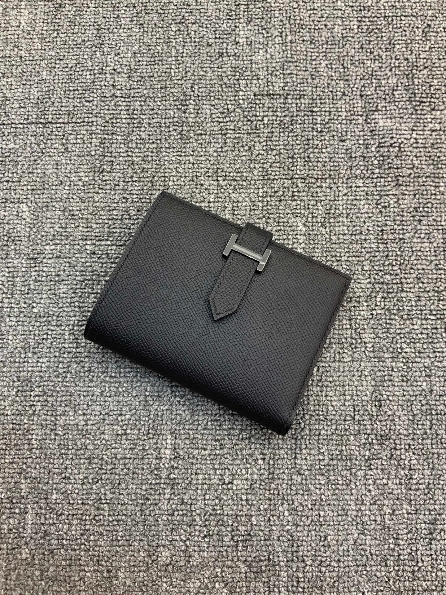 All categories Hermès wallet (Hermès) Hermès 1212