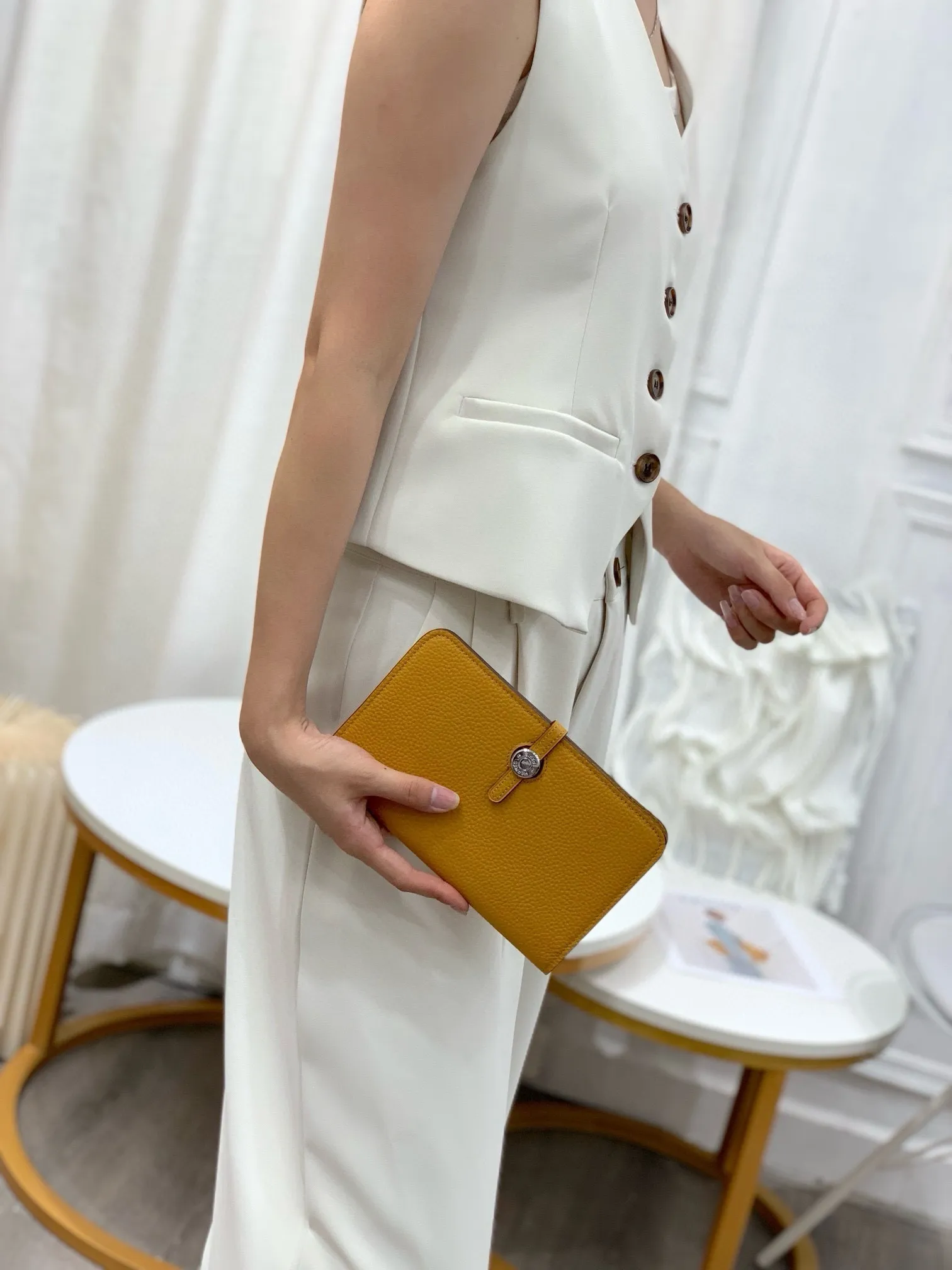 All categories Hermès wallet (Hermès) Hermès 533