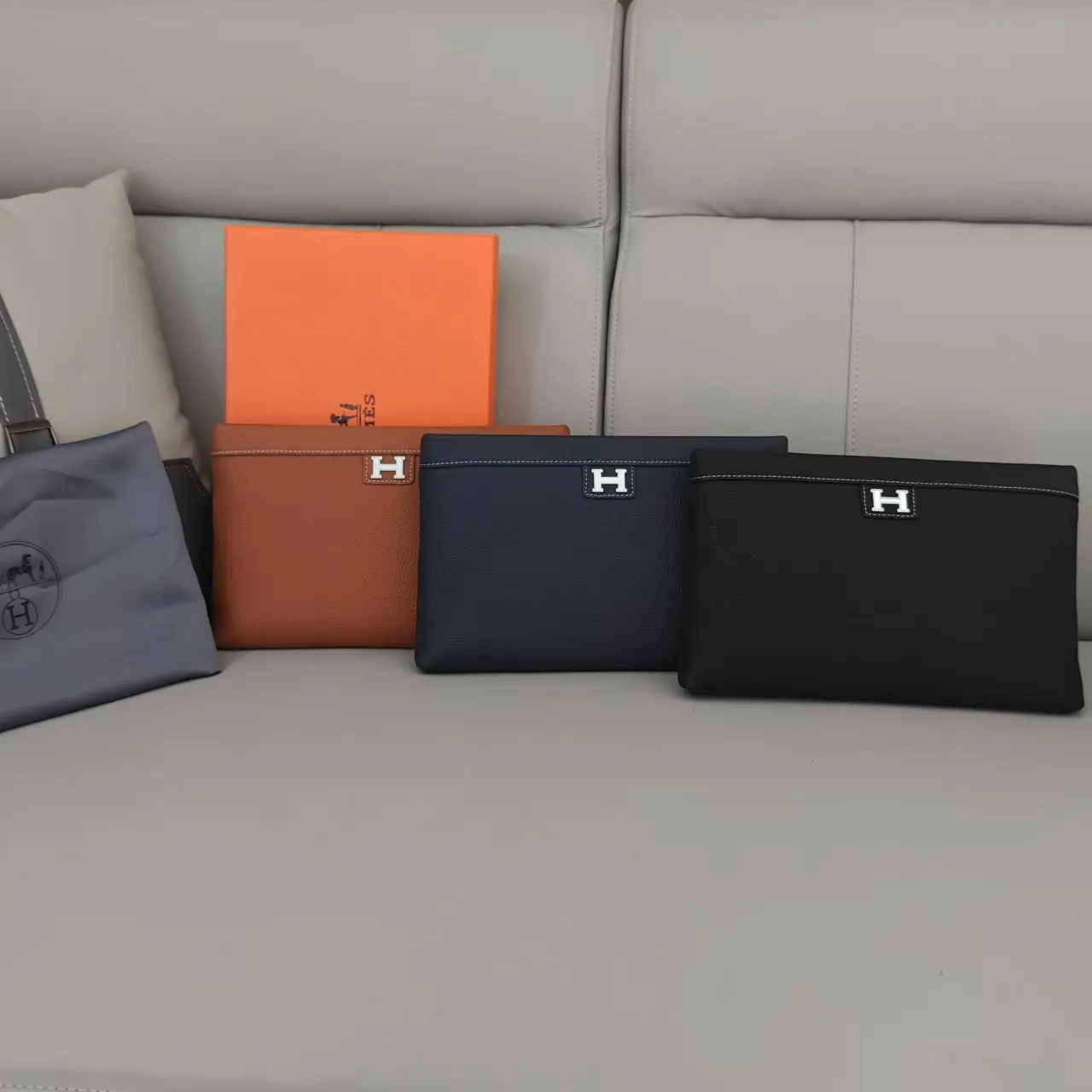 All Categories Hermès Wallet (Hermès) Hermès H50-4