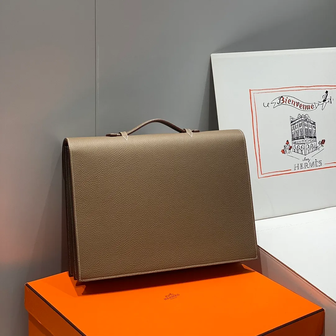 All categories Hermès wallet (Hermès) Hermès 3838