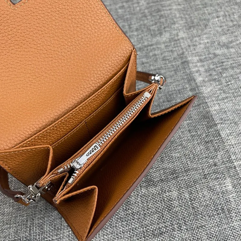 All Categories Hermès Wallet (Hermès) Hermès 537-2 Silver Buckle