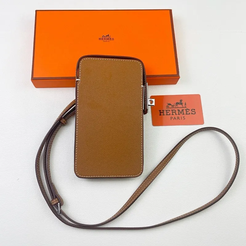 All categories Hermès wallet (Hermès) Hermès 9852 silver buckle