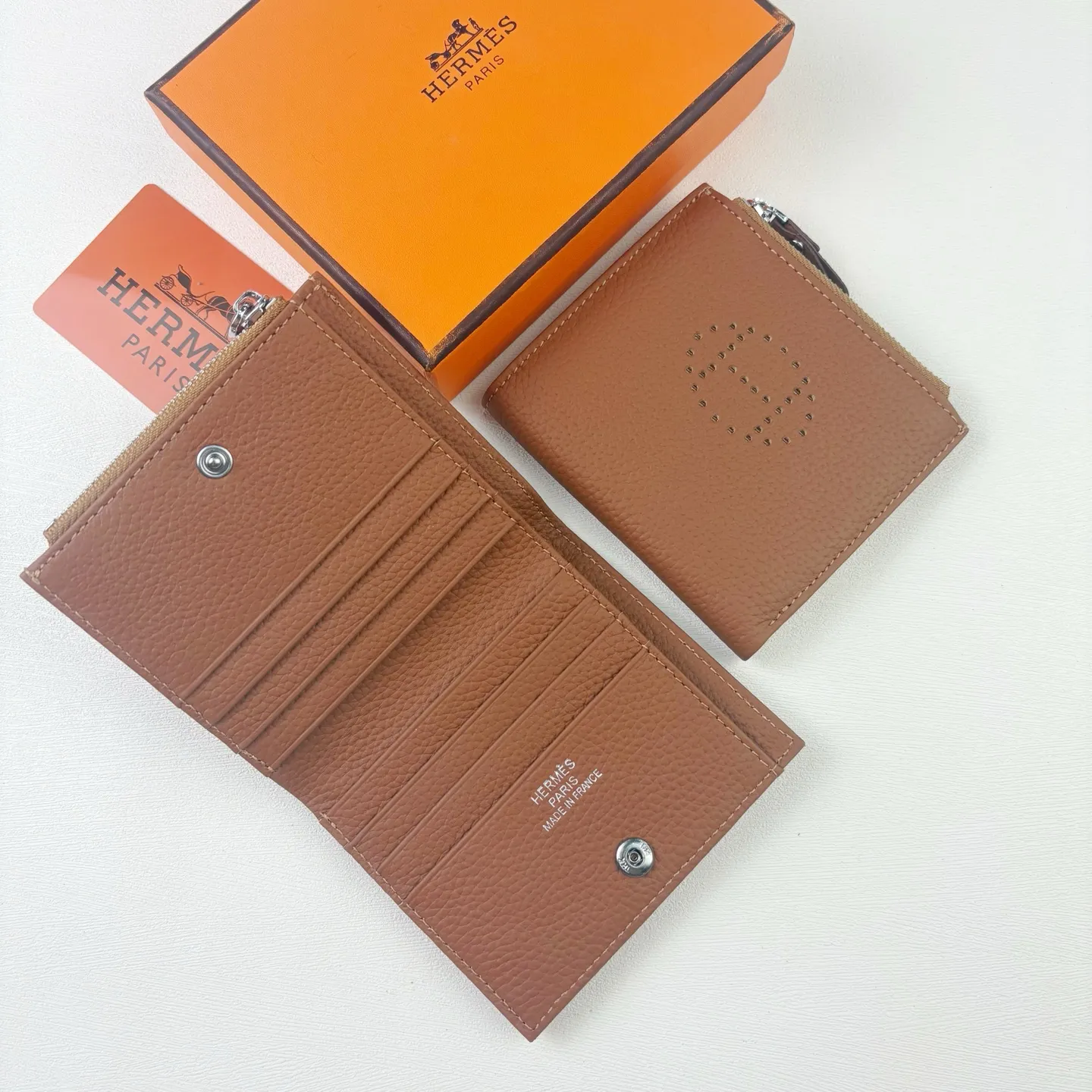 All categories Hermès wallet (Hermès) Hermès 6357