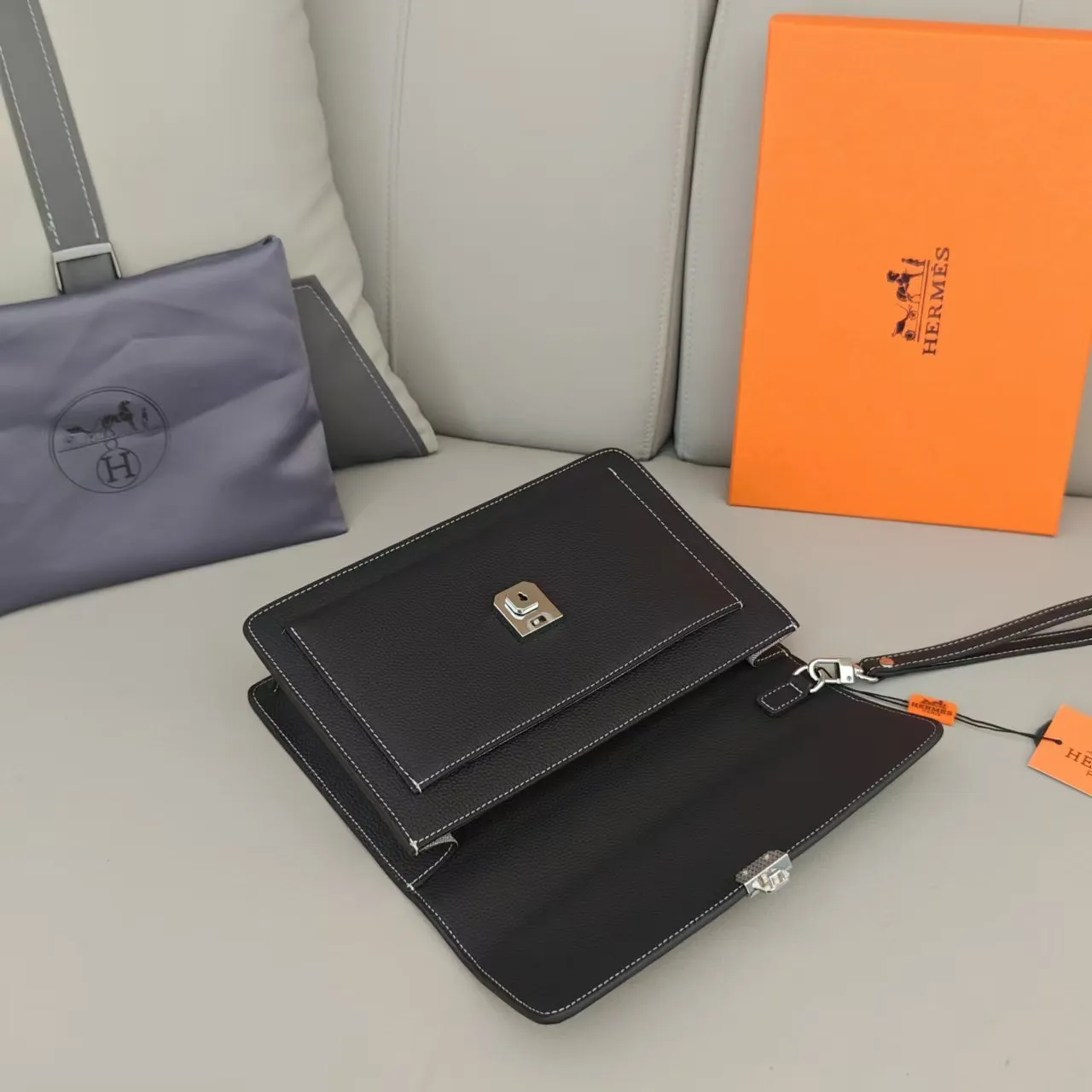 All Categories Hermès Wallet (Hermès) Hermès H5030-4_CM_1