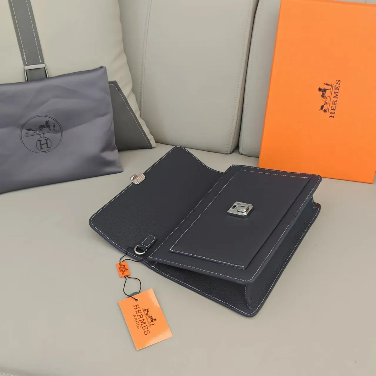 All Categories Hermès Wallet (Hermès) Hermès H5030-4_CM_1