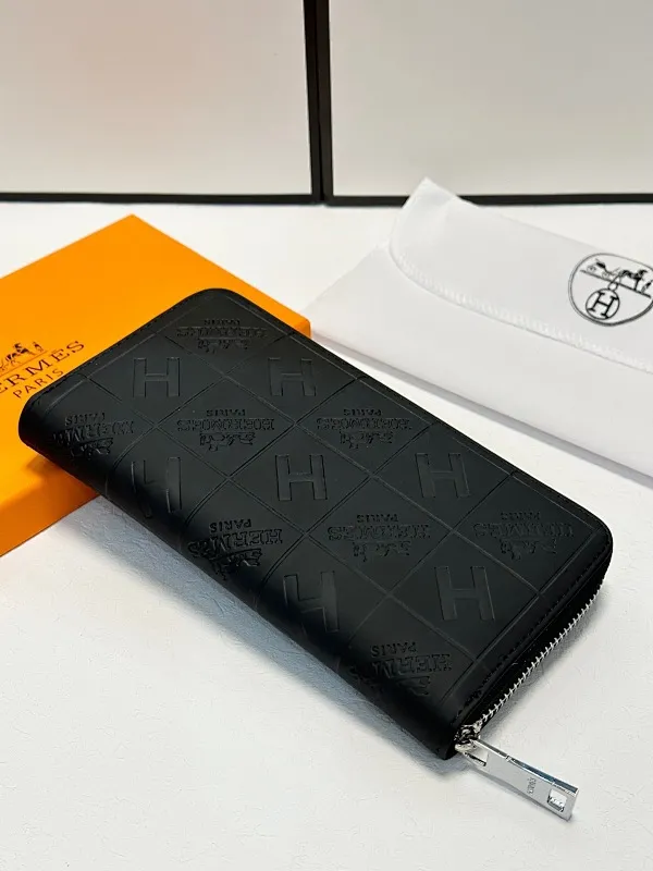 All Categories Hermès Wallet (Hermès) Hermès 142