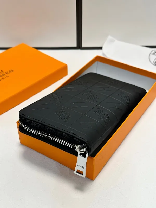 All Categories Hermès Wallet (Hermès) Hermès 142