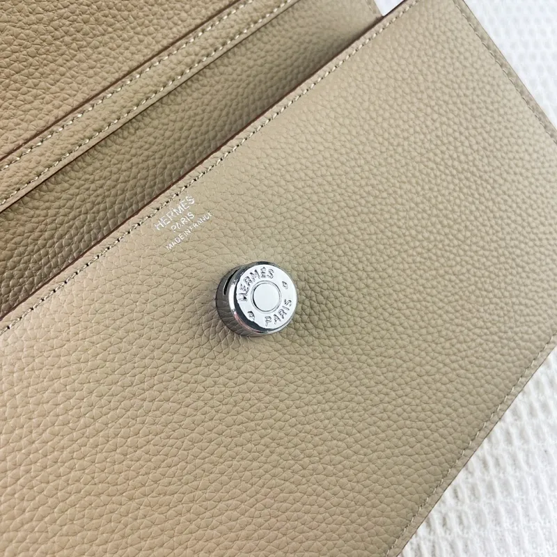 All Categories Hermès Wallet (Hermès) Hermès 388-2 Silver
