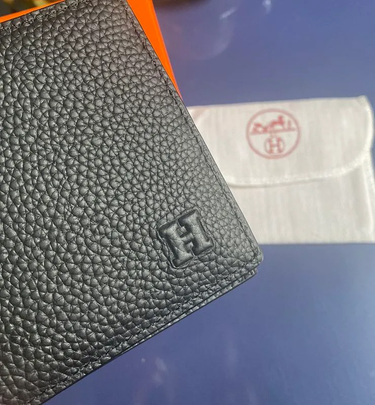 All categories Hermès wallet (Hermès) Hermès 832