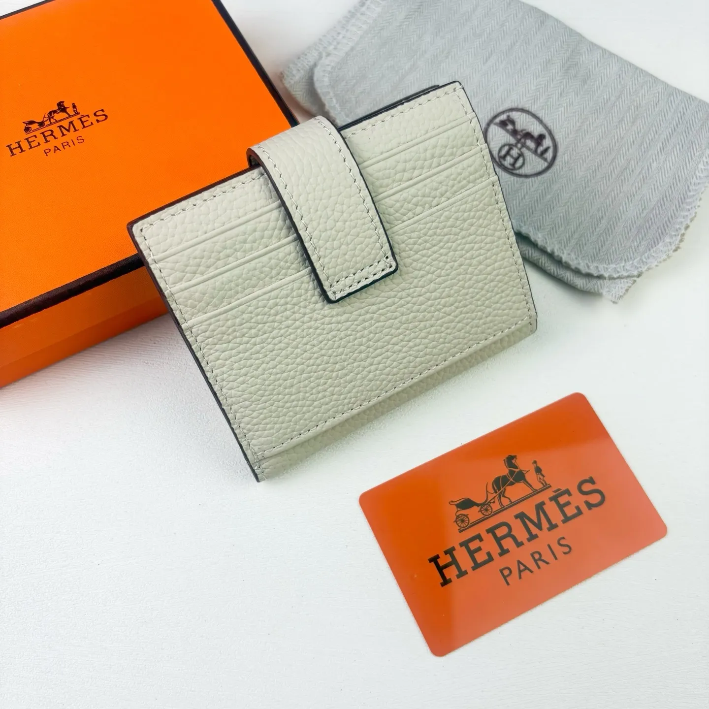 All categories Hermès wallet (Hermès) Hermès 499