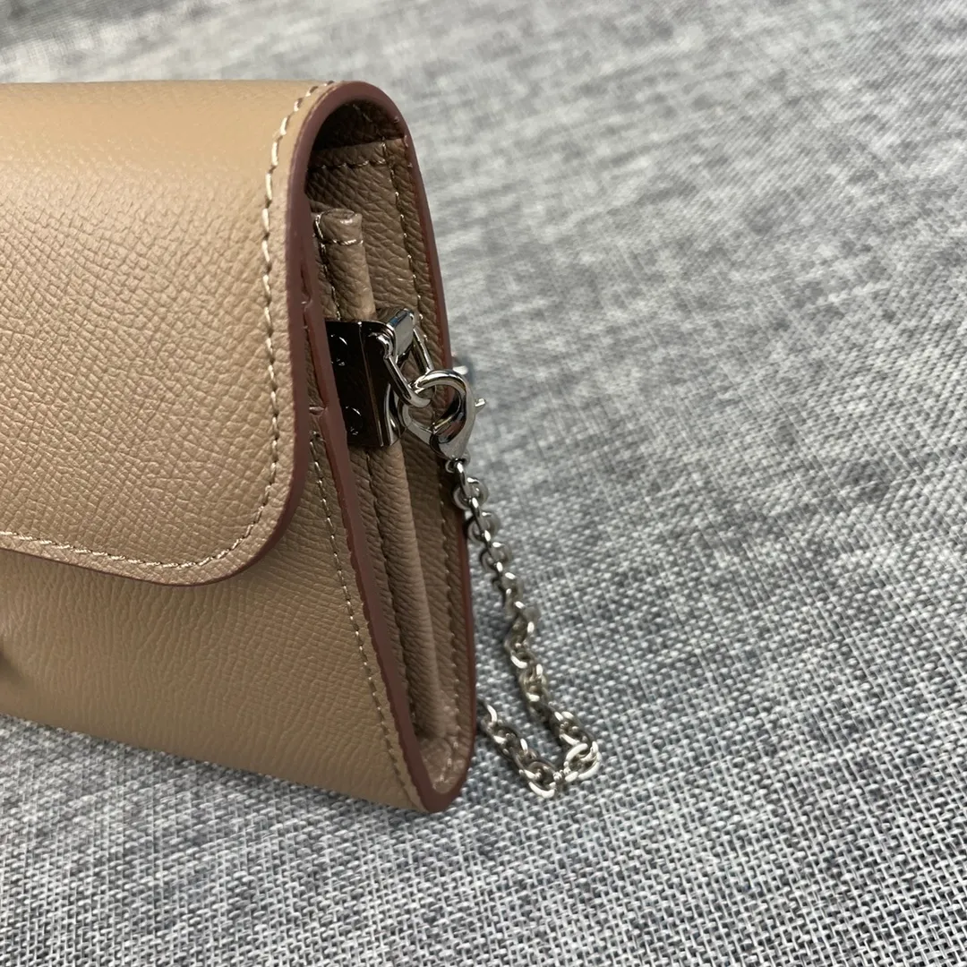All Categories Hermès Wallet (Hermès) Hermès 539-1 Silver Buckle