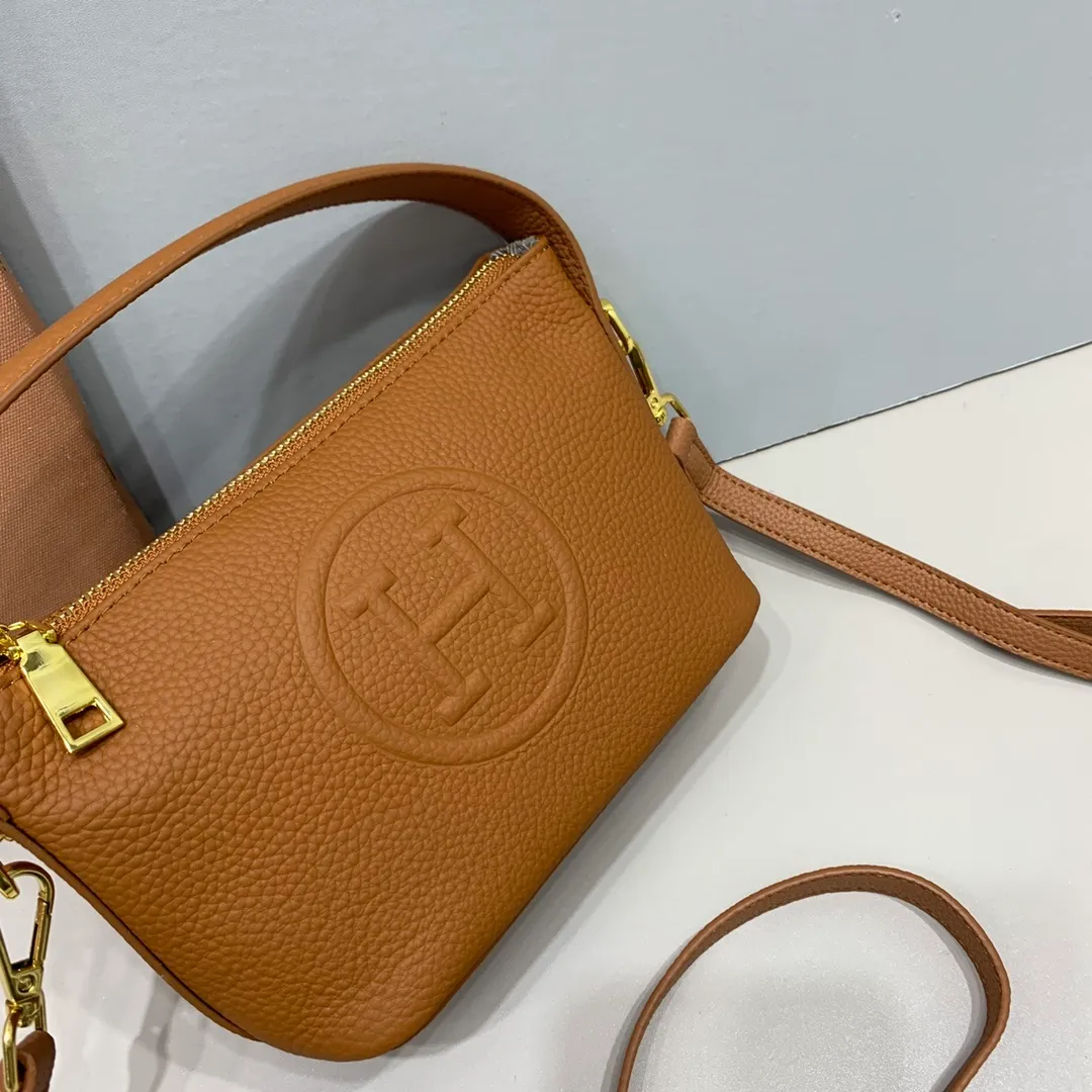 All categories Hermès wallet (Hermès) Hermès 12581