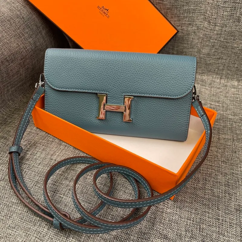 All categories Hermès wallet (Hermès) Hermès 9852 leather silver buckle